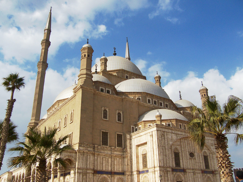 http://www.bibalex.org/BVA2012/attachments/staticpages/image/Visitors%20info/Mohammed-ali-basha-mosque.jpg