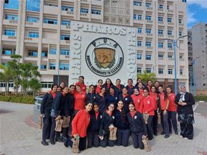 Les élèves du Collège de la Mère de Dieu à la visite de l'université Pharos