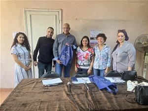 Photo avec le directeur du Palais Culturel El Akkad à Assouan