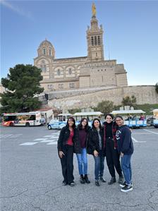  Les lauréates à la Basilique Notre-Dame de la Garde à Marseille