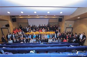 Photo de groupe avec les participants de la 1<sup>re</sup> journée à la Bibliotheca Alexandrina