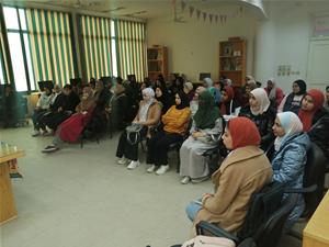 Le public du colloque à l'Ambassade de Savoir de l'Université de Mansoura