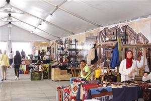 L’inauguration de l’exposition et de la vente des produits de l’artisanat 
