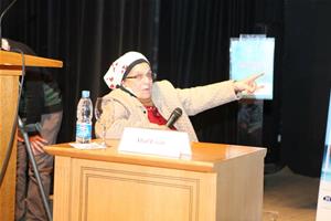 Histoire de quelques habitants de la mer : Mme Altaf Ezzat, Professeur de biologie de pêche, Département de l’Océanographie, Faculté des Sciences, Université d’Alexandrie