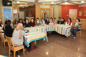 Dr. Marwa El Sahn avec les participants de l'atelier