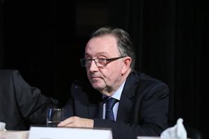 M. Gilles Gauthier, Ambassadeur, Conseiller auprès du Président de l’Institut du Monde Arabe (IMA)