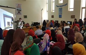Le public du colloque à l'Ambassade de Savoir de l'Université de Fayoum