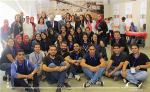 Dr Moustafa El-Fekky, Directeur de la Bibliotheca Alexandrina avec l'équipe du CAF et les volontaires