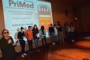  Un débat sur les 3 films en compétition et une présentation sur le film « Alger, la Mecque des révolutionnaires » à la bibliothèque de l'Alcazar