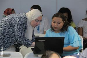 Les participants de l'atelier avec Dr Maali Tewfik Fouad, Enseignant-chercheur, Université d’Alexandrie