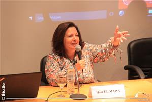 M<sup>me</sup> Hala El Mawy, Journaliste, présentratrice à la radio et experte en critique du cinéma