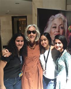 Avec la productrice Dora Bouchoucha