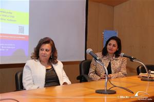 De gauche à droite : Dr Marwa El Sahn, Directrice du Centre d'Activités Francophones – CAF et M<sup>me</sup> Mervat Barsoum, Proviseure adjointe - École Girard