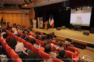  Installation de l&rsquo;&oelig;uvre Synergia Alexandrina et lecture par Augustine Gaugry durant la s&eacute;ance de Cl&ocirc;ture&nbsp;