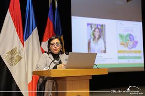 Mot de Dr Marwa El Sahn, Directrice du Centre d'Activit&eacute;s Francophones (CAF)