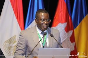 Mot de M.Ribio Nzeza, Directeur du departement culture &agrave; l&rsquo;Universit&eacute; Senghor