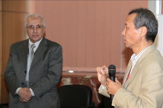 From left: Dr. Mohamed El-Faham and Prof. Asada during one of the sessions