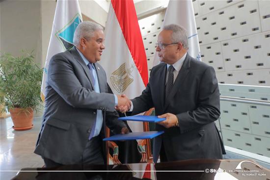 توقيع اتفاقية تعاون لإنشاء سفارة معرفة تابعة لمكتبة الإسكندرية بجامعة برج العرب التكنولوجية – 1 أغسطس 2023