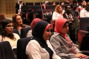 Une vidéo forum intitulée : « Albert Camus le journalisme engagé » suivie par la projection du documentaire Albert Camus, le journalisme engagé de Joël Calmettes animé par Dr. Amina Rachid 