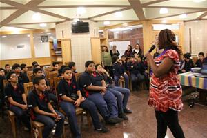 Les participants de l' atelier avec Mme Marie Madeleine Nudundu