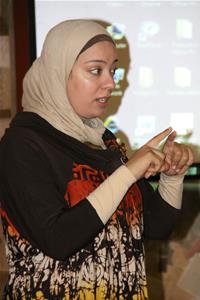 Mlle Dina El Kordy l'animatrice de la formation