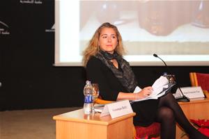 Mme Véronique Rieffel, Directrice de l' INSTITUT FRANÇAIS de l'Egypte à Alexandrie, en participant à la Table Ronde