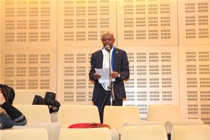 La performance artistique des étudiants de l'Université Senghor