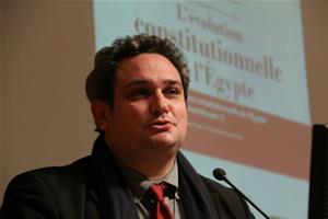 L'intervention de Dr Thierry Rambaud, Professeur du Droit Public à l'Université Paris Descartes, et Conseiller auprès du Conseil de l'Europe