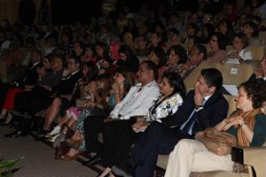 Le public de la soirée musicale "Chantons Moustaki" animée par « The Group Band » avec Youssef Alaa et Marwa El Sahn