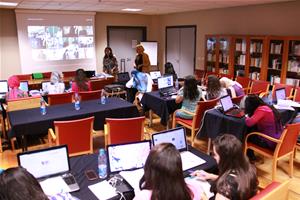 Les participants de l' atelier professionnel (Parlons ensemble en Français): Six missions pour trouver un emploi  animé par Mlle Dina el Kordy.