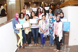 Les participants de l' atelier professionnel (Parlons ensemble en Français): Six missions pour trouver un emploi  animé par Mlle Dina el Kordy.