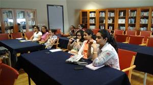 Les participants de l' atelier professionnel (Parlons ensemble en Français): Art oratoire: Du livre à la parole 