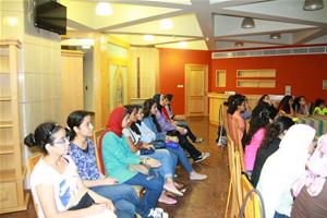 Les participants de l' atelier professionnel (Parlons ensemble en Français): Art oratoire: Du livre à la parole 