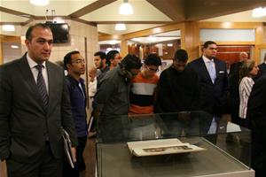 Vernissage de l’exposition des photos et des aquarelles du creusement et de l’inauguration du canal de Suez.