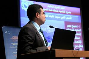 L'intervention de Dr. Hatem Abdel Ghaffar, docteur en qualité du management, de la technologie et du transport maritime