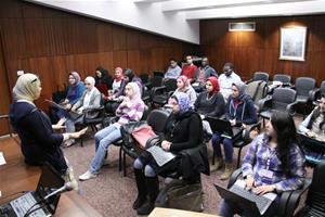 Les participants de l' atelier professionnel (Parlons ensemble en Français): Six missions pour trouver un emploi animé par Mlle Dina el Kordy.