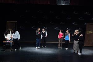 La Francophonie : 135 ans d’existence linguistique et 45 ans de rayonnement culturel et le 110e anniversaire du décès de Jules Verne (1828-1905) 