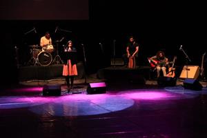 Chanson « Papaoutai » de Stromae par Yasmine Zaki