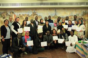 Les participants de l'atelier avec leur attestations