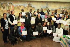 Les participants de l'atelier avec leur attestations