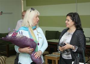 De gauche: Mme Michèle Foulain et Dr Marwa El Sahn 