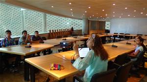 Les participants de conférence avec l’animatrice Dr Shaymaa El Sherif