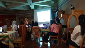 Les participants de l'atelier avec Mlle Dina ElKordy 