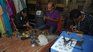 Les marchandises des Artisans du Festival