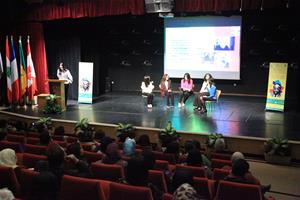 Sketch : Senghor... Négritude à l'immortalité présenté par les élèves de l'école Girard