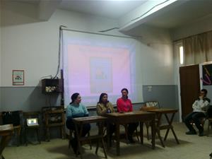 les animatrices de l'atelier avec Dr Marwa El Sahn