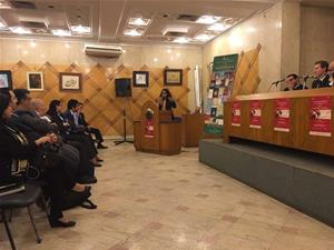 Mme Mona Amer, directrice de la Filière francophone d’Économie et de Sciences Politiques de l’Université du Caire et les participants de la journée d’études