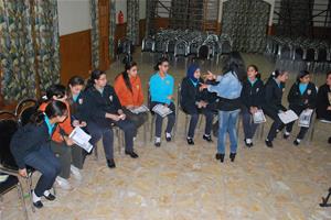 Les participants de l'atelier avec Mme Mona Magdalany, Proviseur du Collège de la Mère de Dieu 