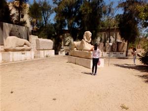 Les participants au théâtre romain d’Alexandrie -Premier groupe 