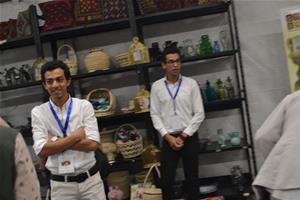 L'exposition des produits artisanaux 